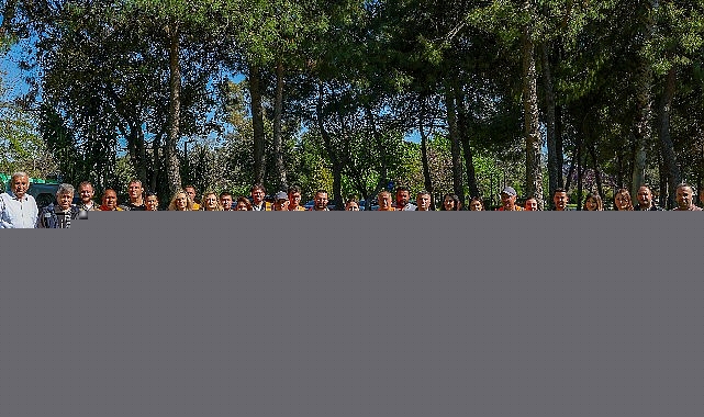 Başkan Vekili Özdemir Atatürk Kültür Parkı’nın emektarlarıyla buluştu