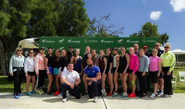 Rus tenisinin yıldızları toprak kort sezonuna Corendon Tennis Club Kemer’de hazırlanıyor