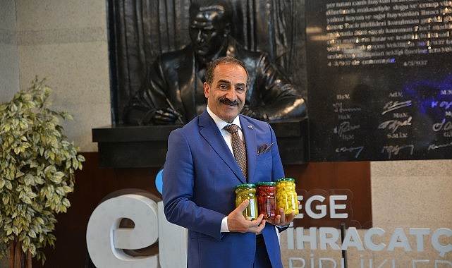 Dünya’nın turşusu İzmir’de kuruldu