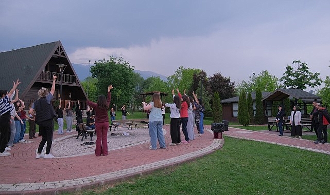 İnegöl’de Gençlerin TÜBİTAK Bilim Kampı Başladı