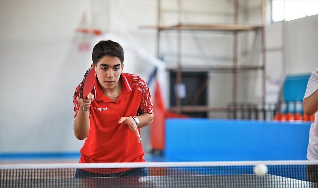 Özel Sporcular; Futbol, Para Masa Tenisi ve Voleybol Karşılaşmalarında Buluştu