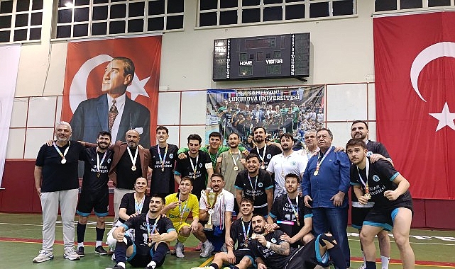 Üsküdar Üniversitesi Futsal Takımı Türkiye Şampiyonu!