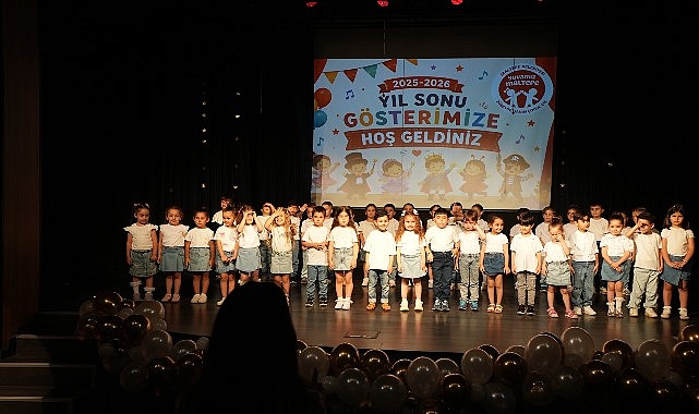 Maltepe Belediyesi’nin kreşlerinde yılsonu heyecanı