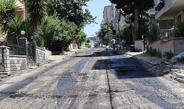 Maltepe’de Yollar Yenileniyor