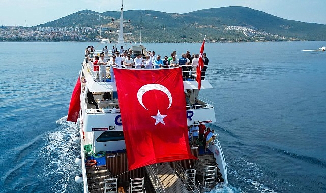 Dikili’de 100. Yıl Coşkusu: Kabotaj Bayramı Büyük Katılımla Kutlandı