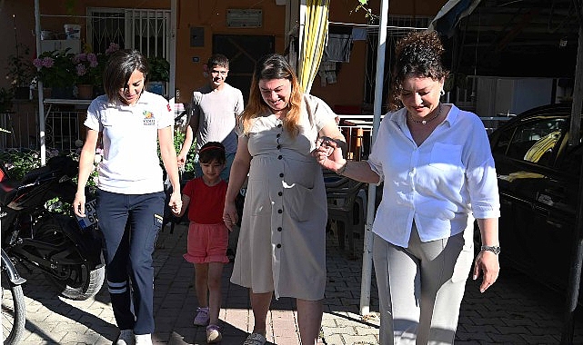 Kemer’de anne adaylarının yol arkadaşı: Anne Taksi